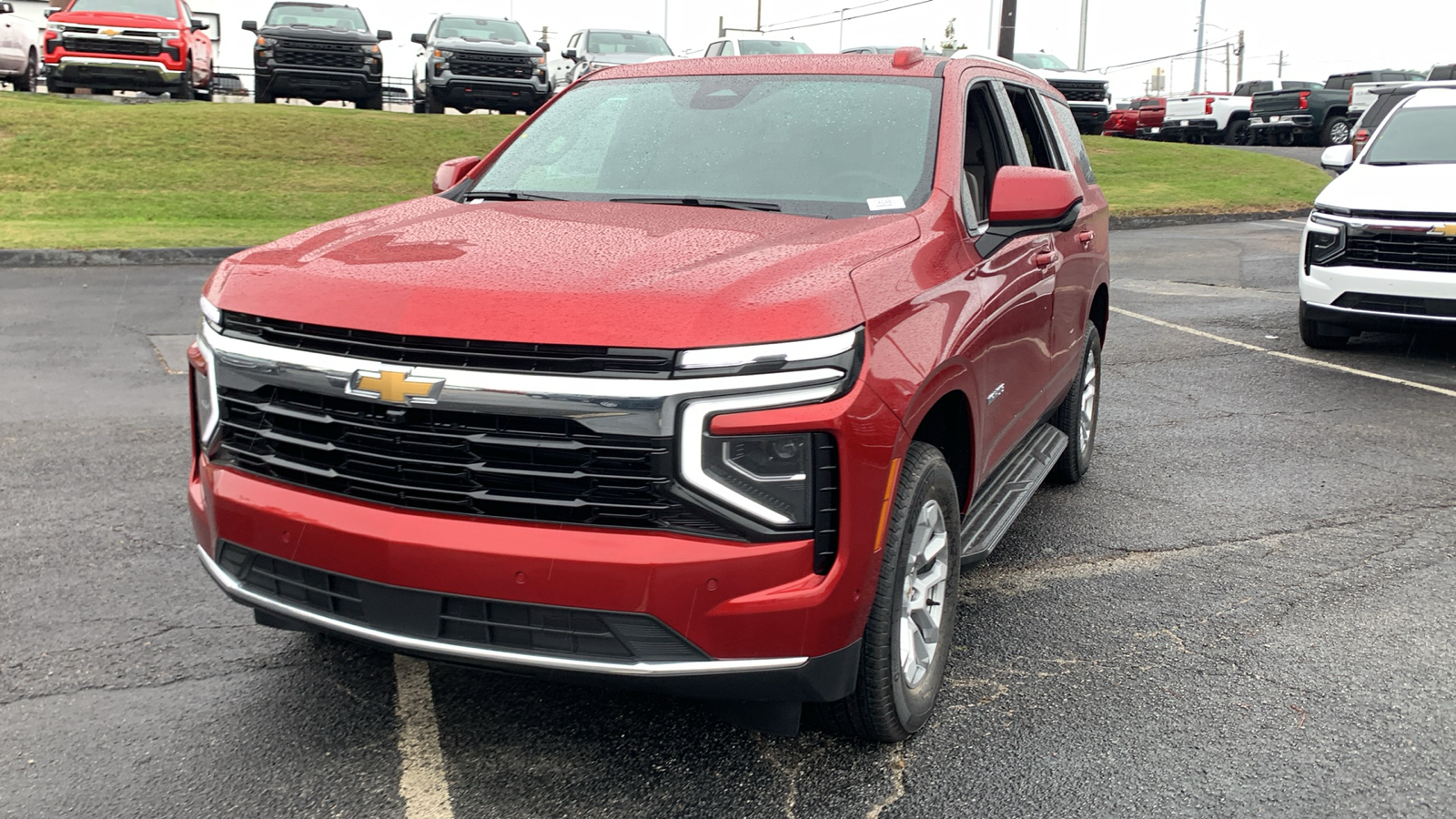 2025 Chevrolet Tahoe LS 4