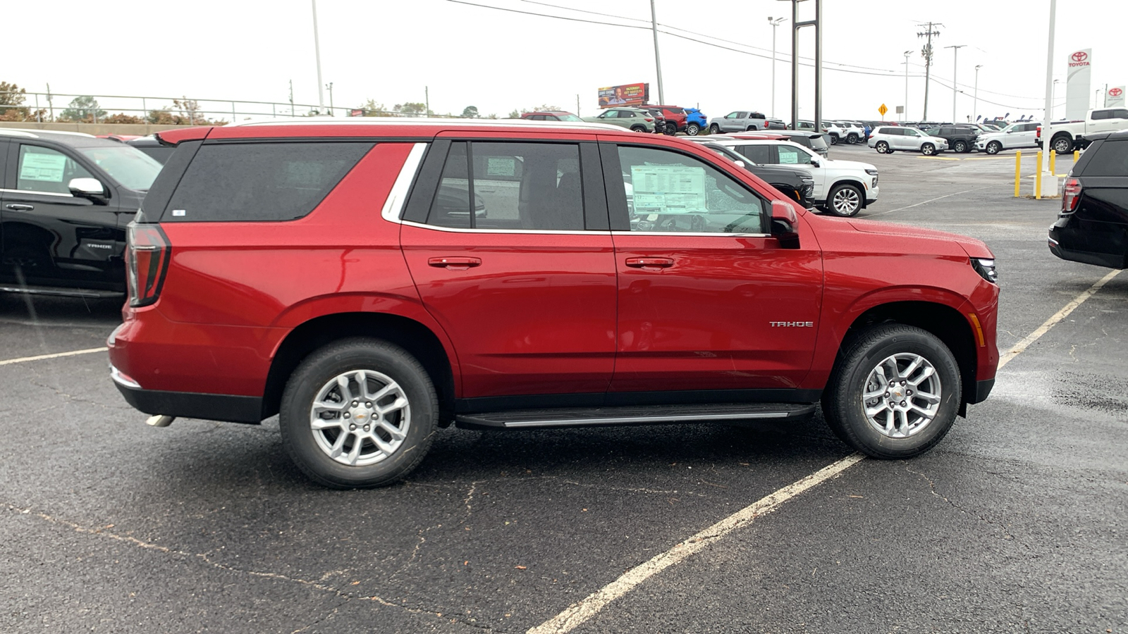 2025 Chevrolet Tahoe LS 9