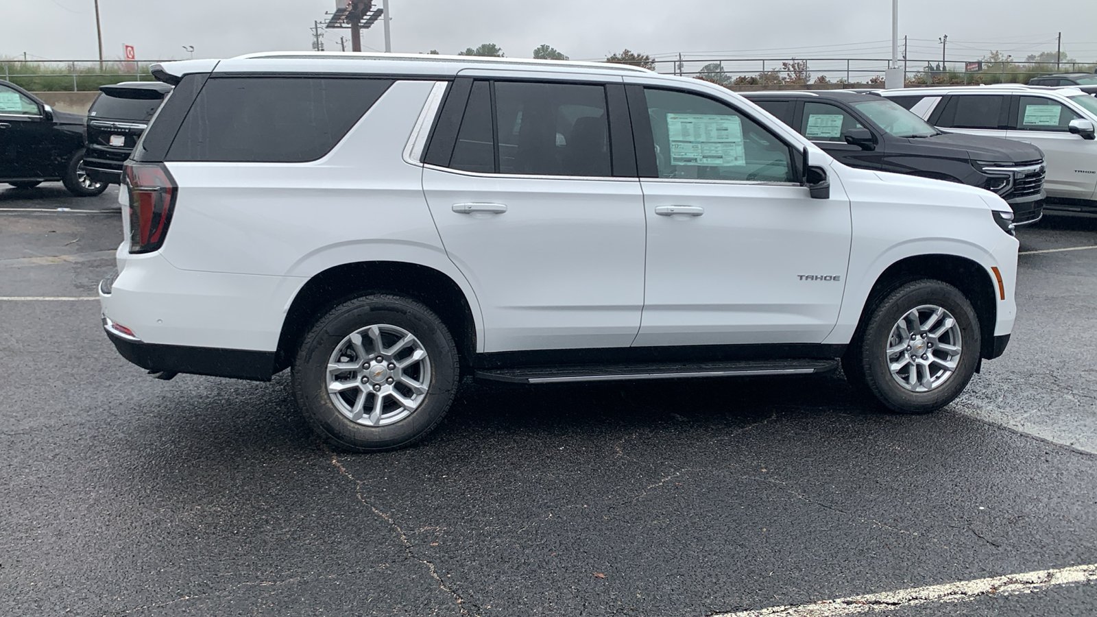 2025 Chevrolet Tahoe LS 9