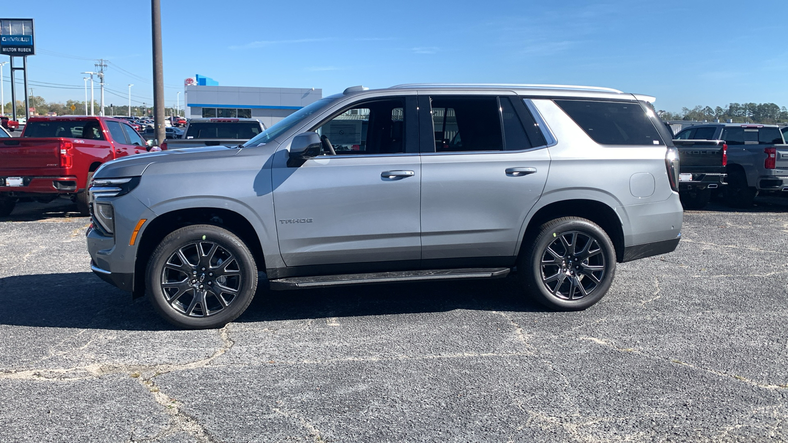 2025 Chevrolet Tahoe LT 5