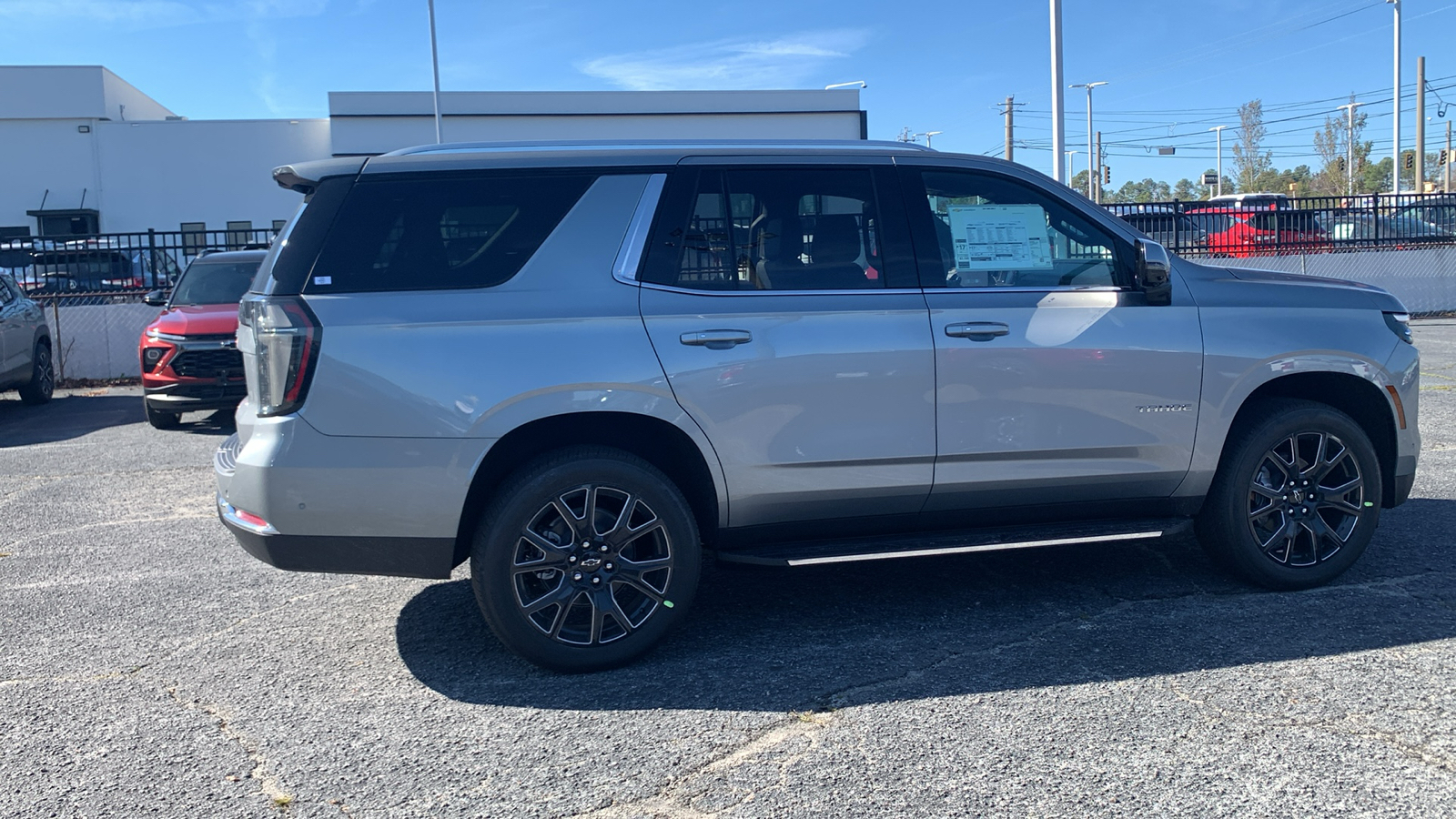 2025 Chevrolet Tahoe LT 9