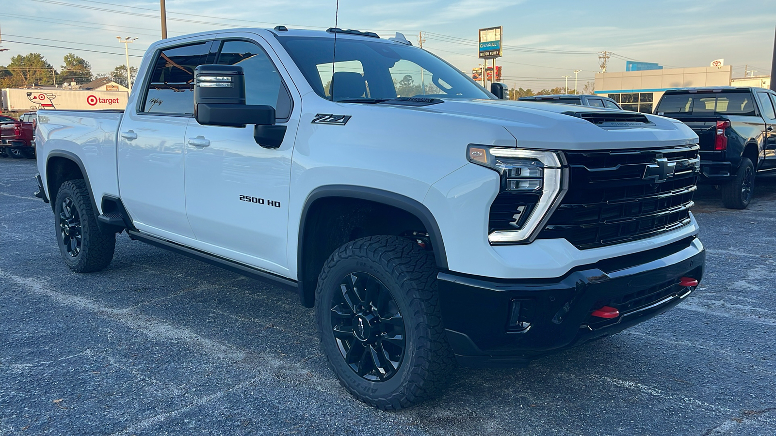 2025 Chevrolet Silverado 2500HD LTZ 2