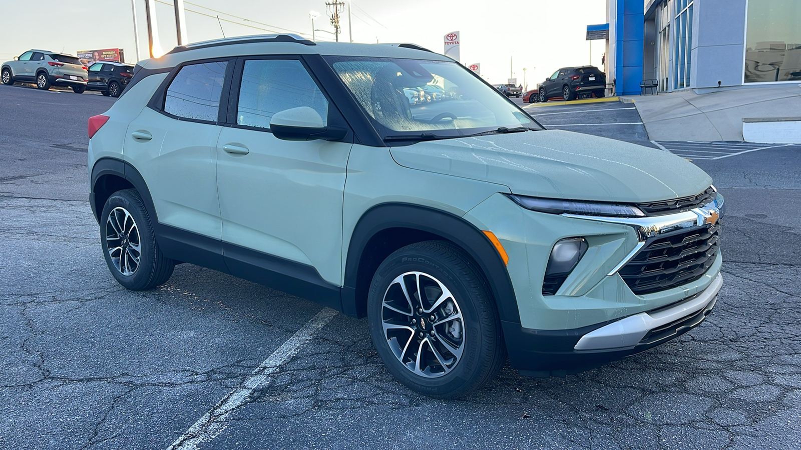 2025 Chevrolet TrailBlazer LT 2