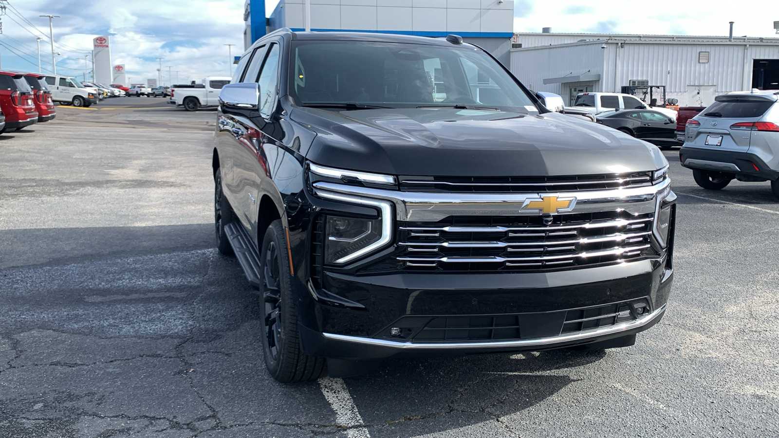 2025 Chevrolet Tahoe Premier 2