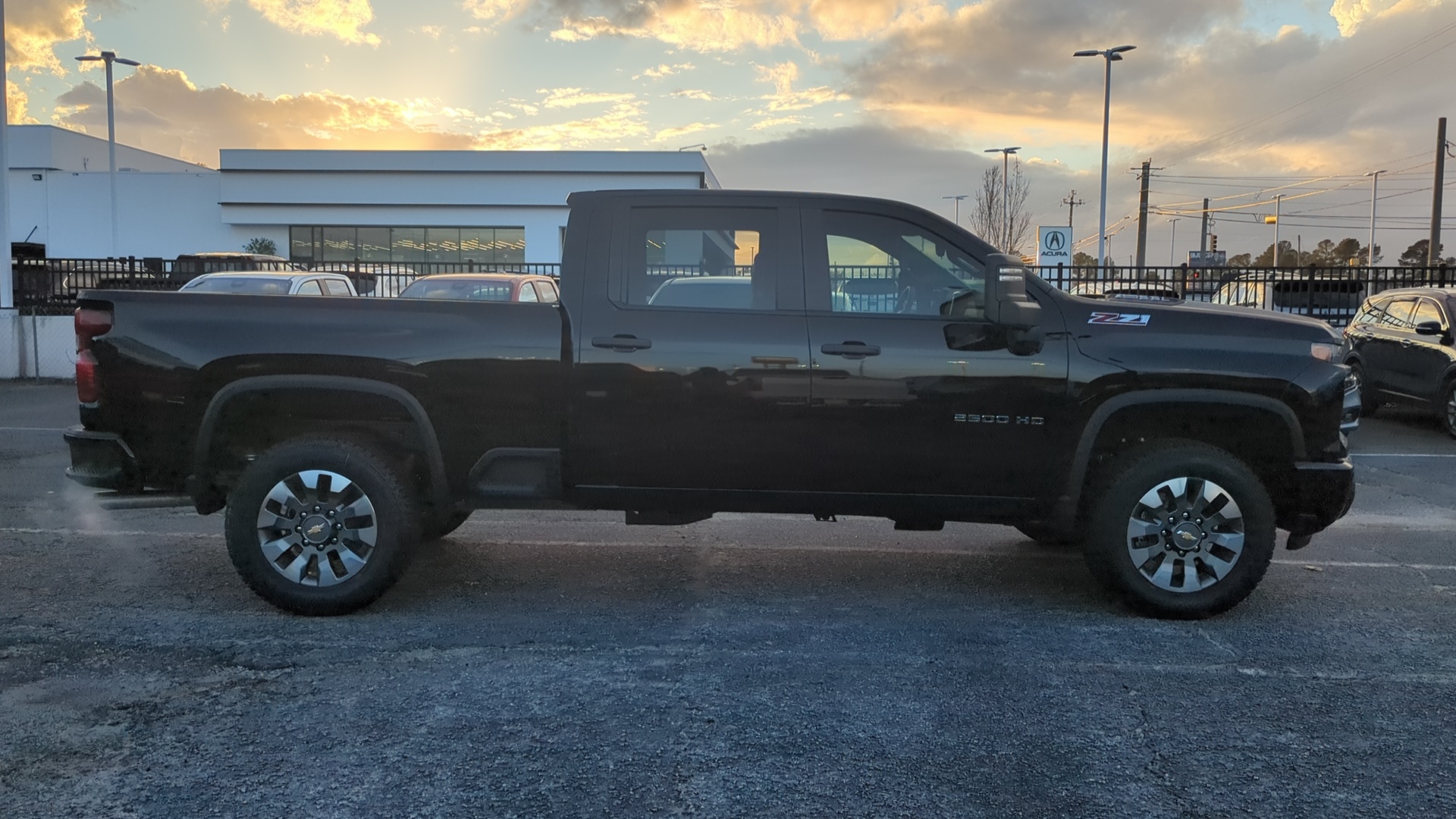 2025 Chevrolet Silverado 1500 High Country 9