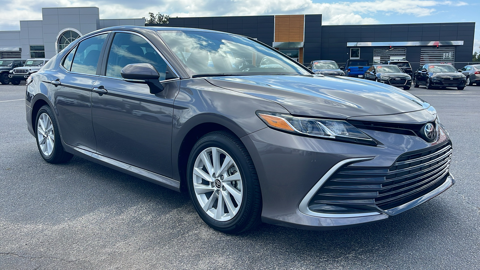 2024 Toyota Camry LE 2