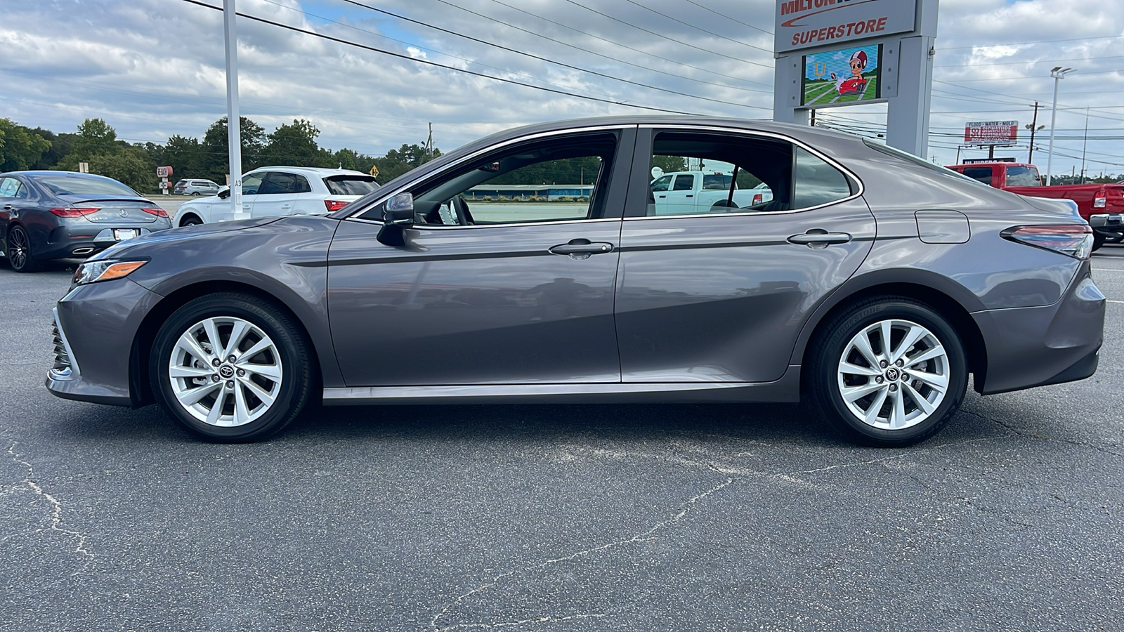 2024 Toyota Camry LE 5