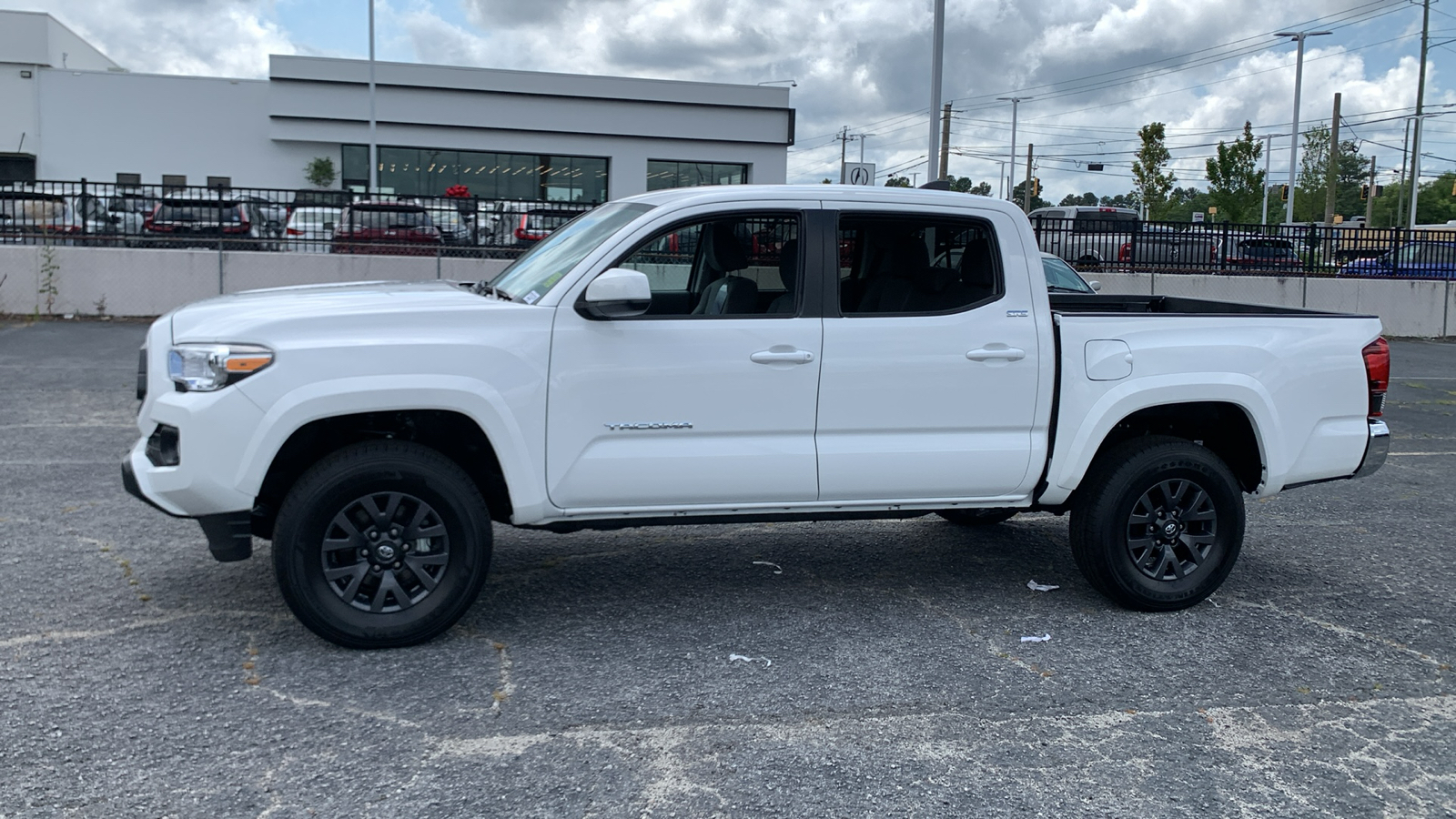 2023 Toyota Tacoma SR5 5