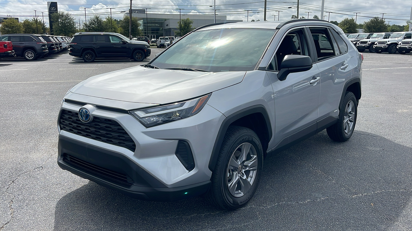 2024 Toyota RAV4 Hybrid LE 4