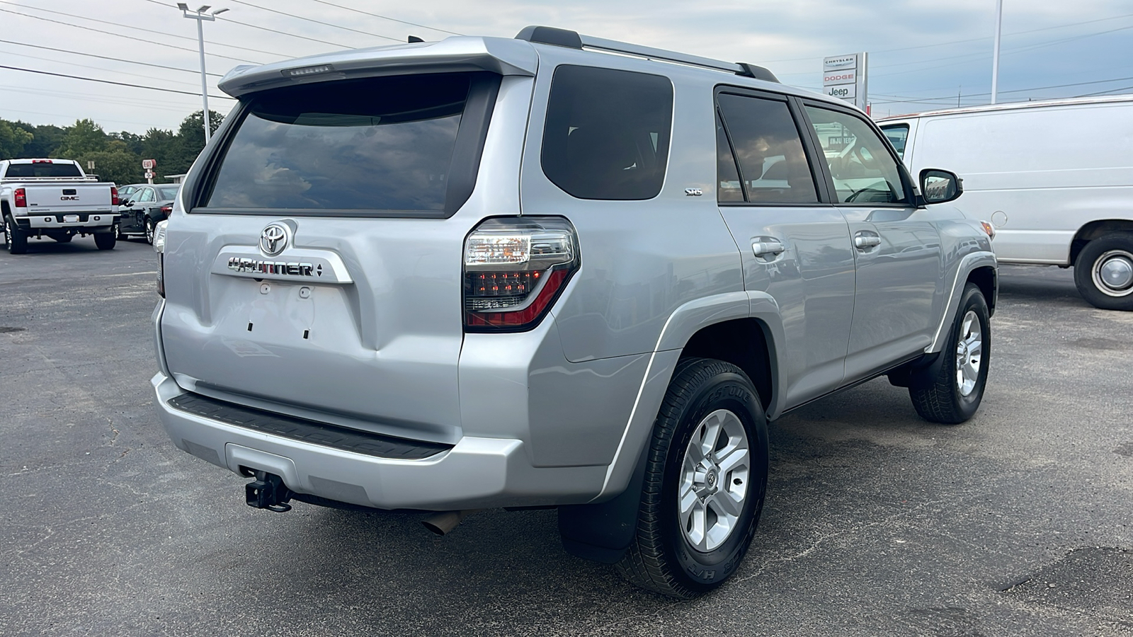 2023 Toyota 4Runner SR5 8