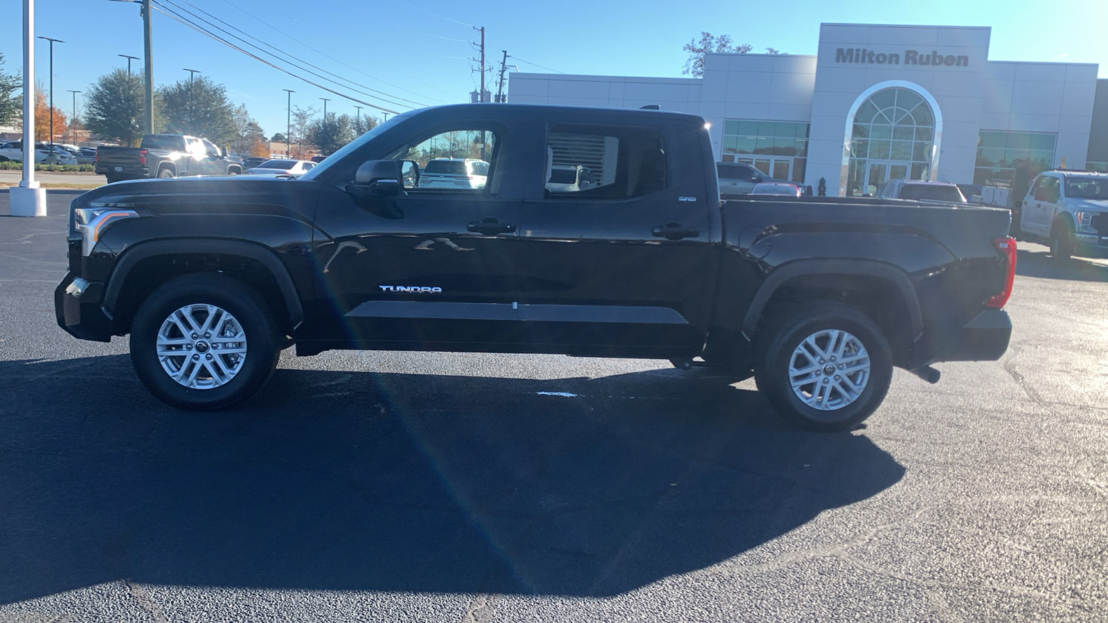 2024 Toyota Tundra SR5 5