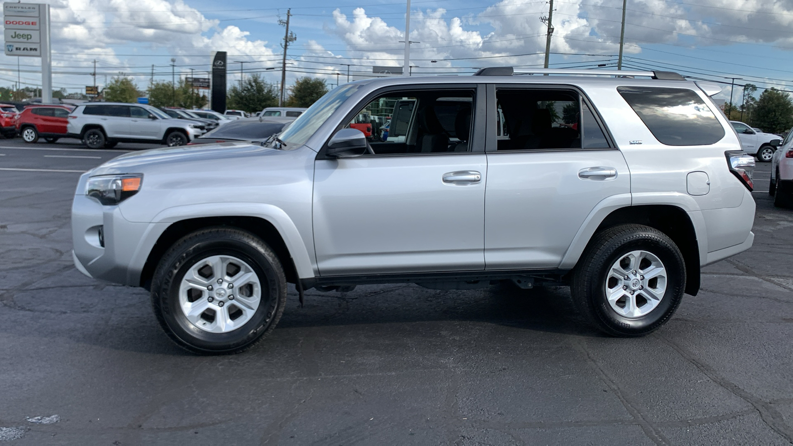 2023 Toyota 4Runner SR5 5