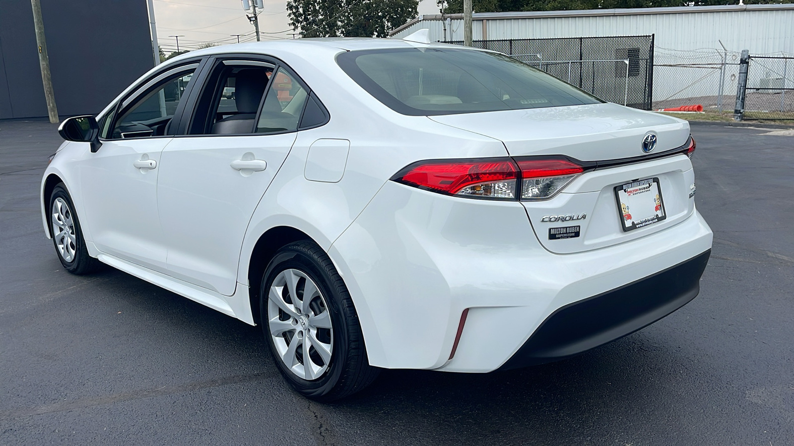 2024 Toyota Corolla Hybrid LE 6