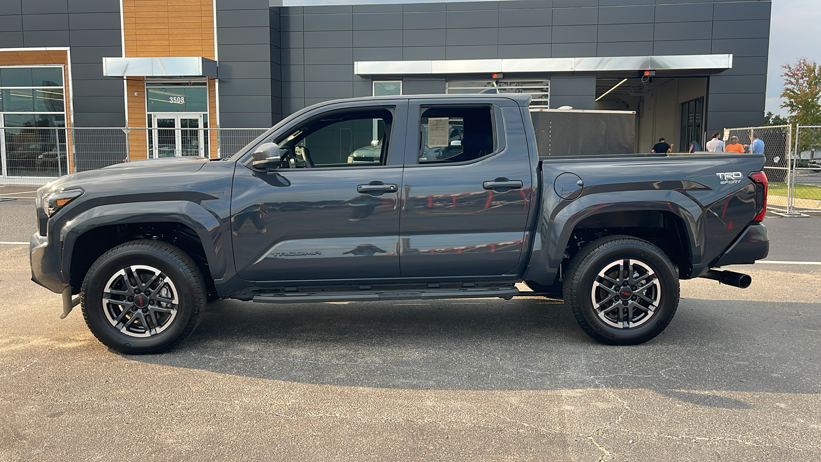 2024 Toyota Tacoma TRD Sport 5