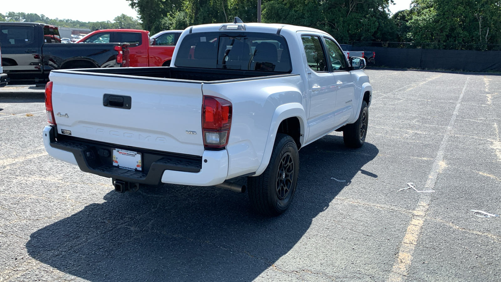 2022 Toyota Tacoma SR5 8