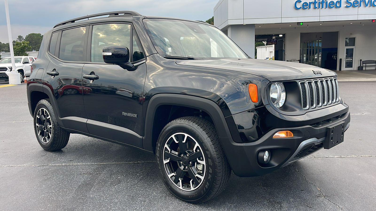 2023 Jeep Renegade Latitude 2