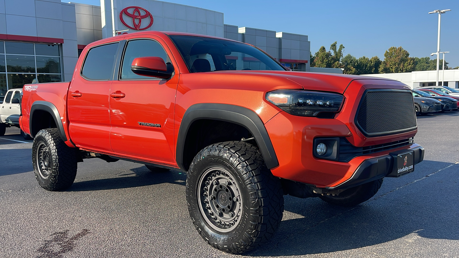 2017 Toyota Tacoma TRD Off-Road 2