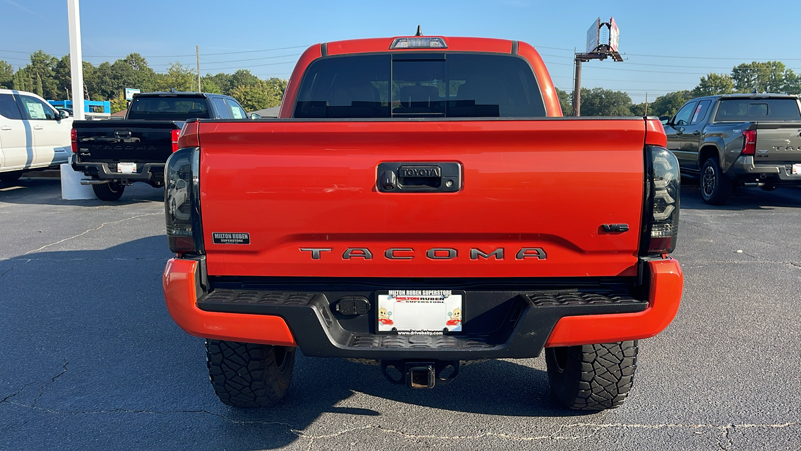 2017 Toyota Tacoma TRD Off-Road 7