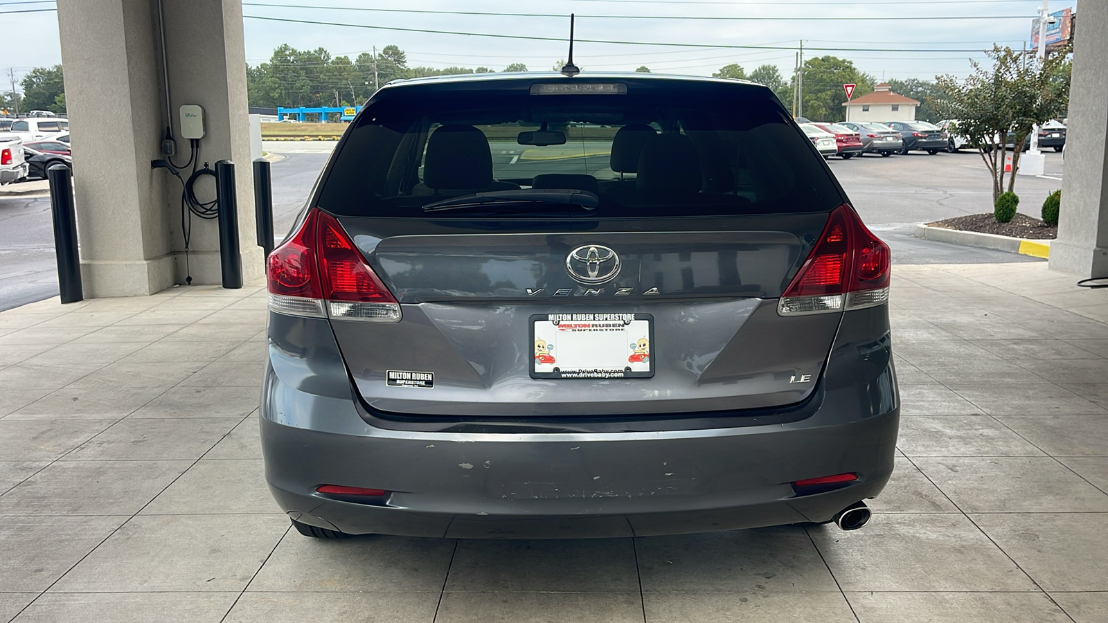 2014 Toyota Venza LE 7