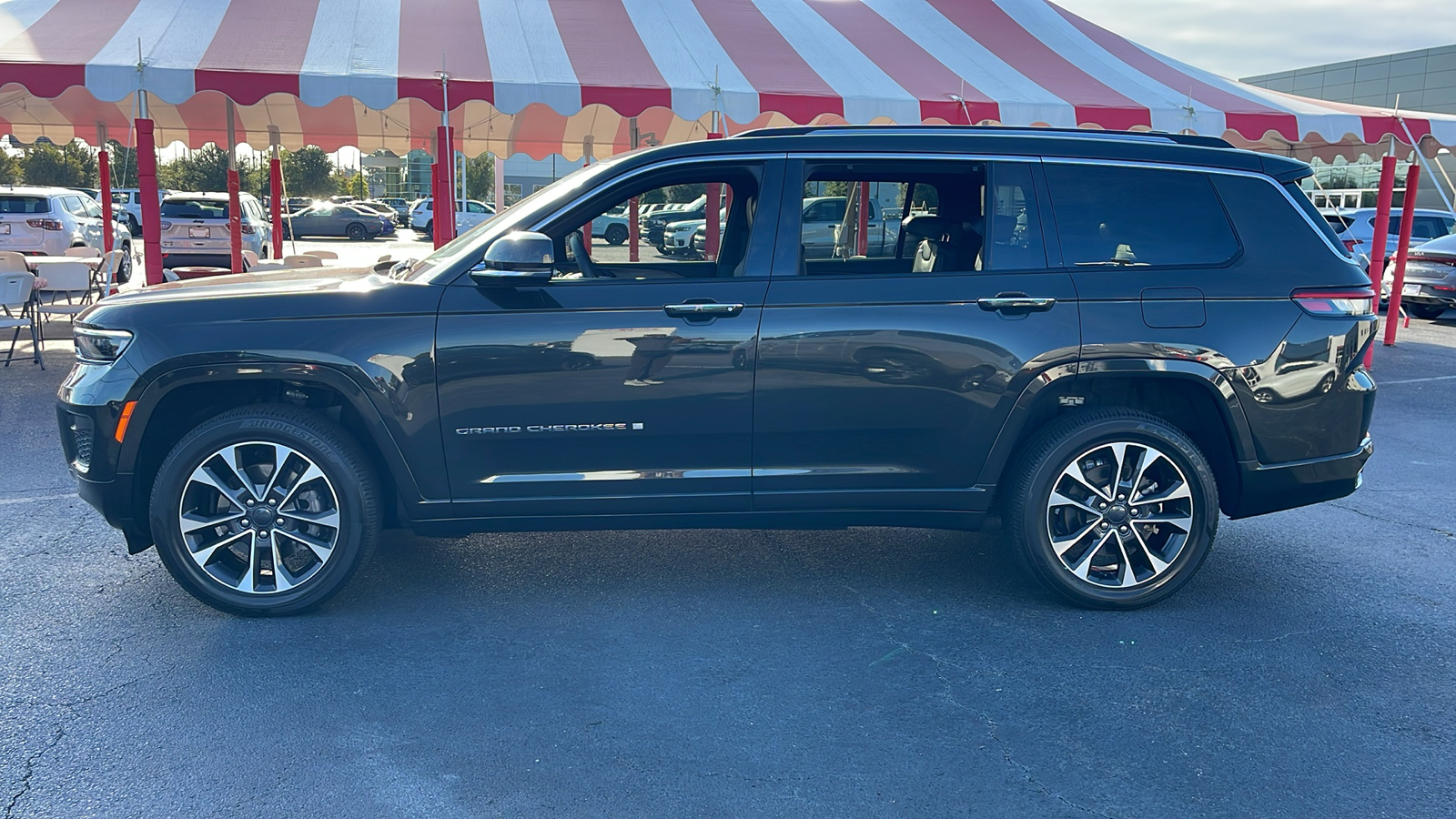 2023 Jeep Grand Cherokee L Overland 5