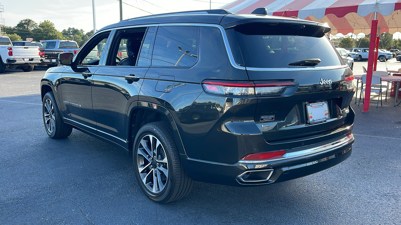 2023 Jeep Grand Cherokee L Overland 6