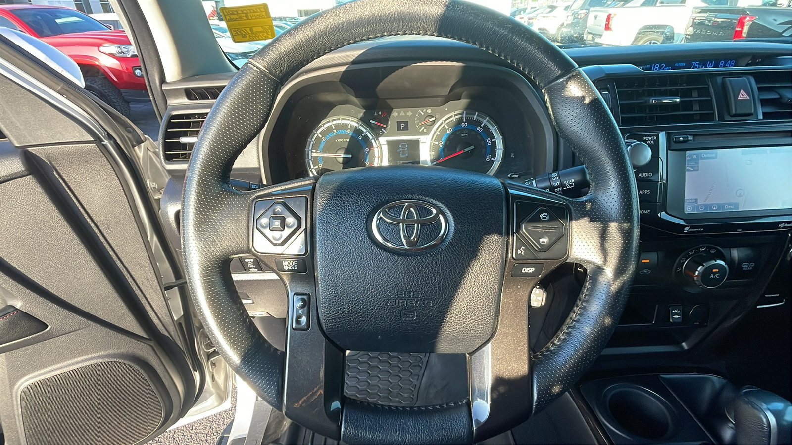 2014 Toyota 4Runner Trail 21