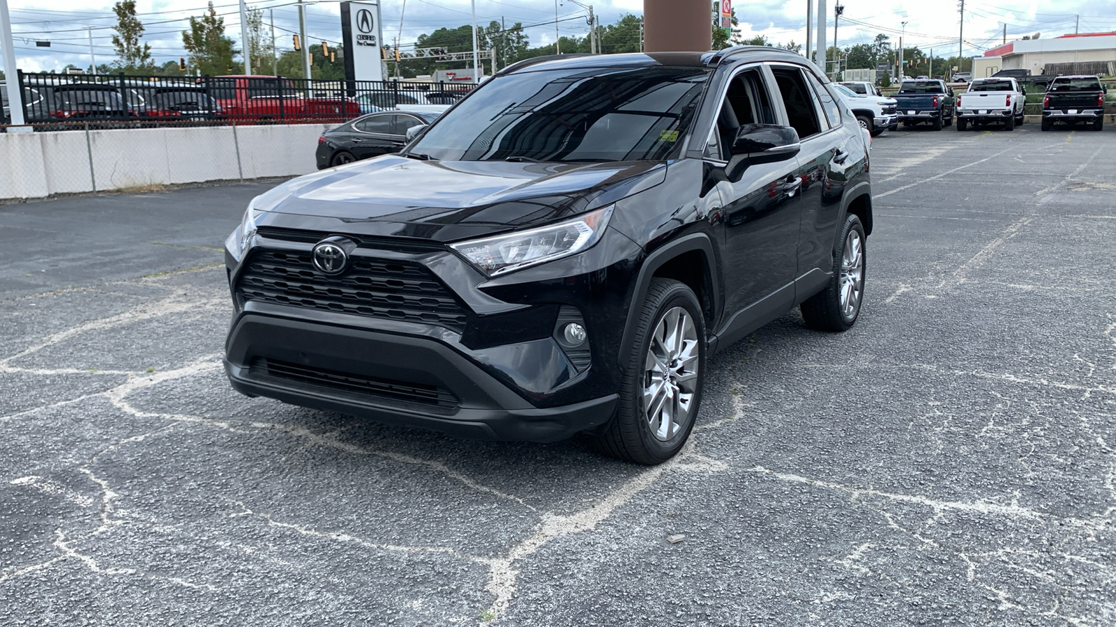 2020 Toyota RAV4 XLE Premium 4