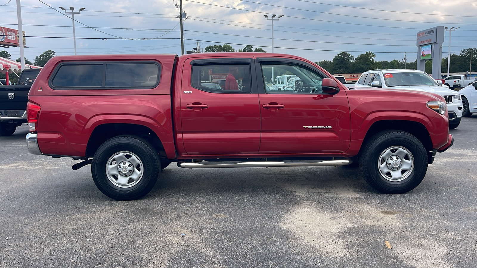 2016 Toyota Tacoma SR5 9