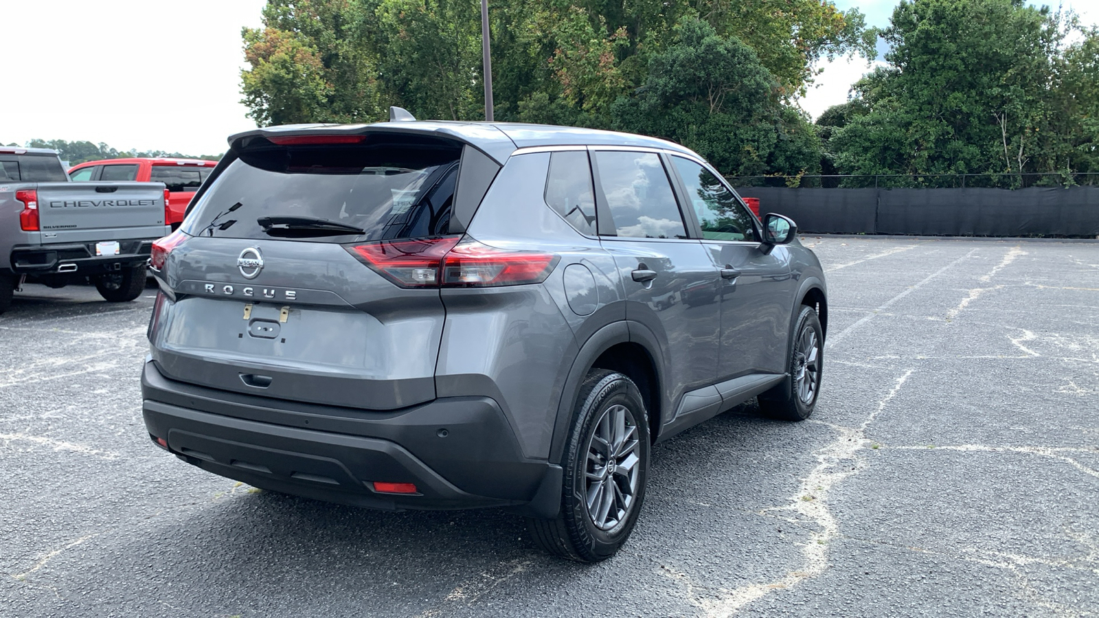 2021 Nissan Rogue S 8