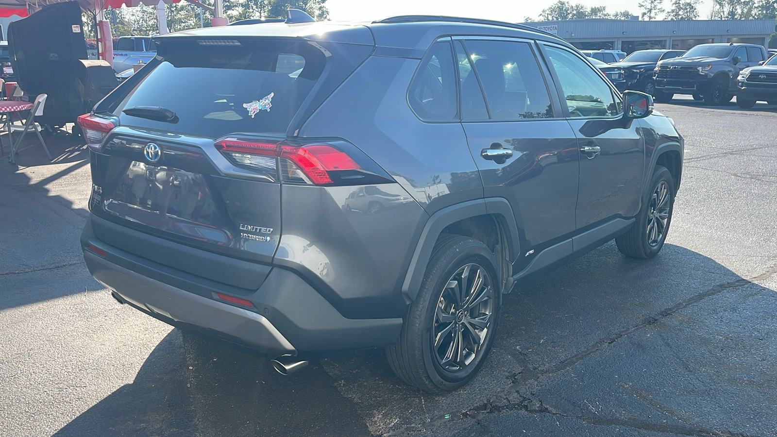 2022 Toyota RAV4 Hybrid Limited 8