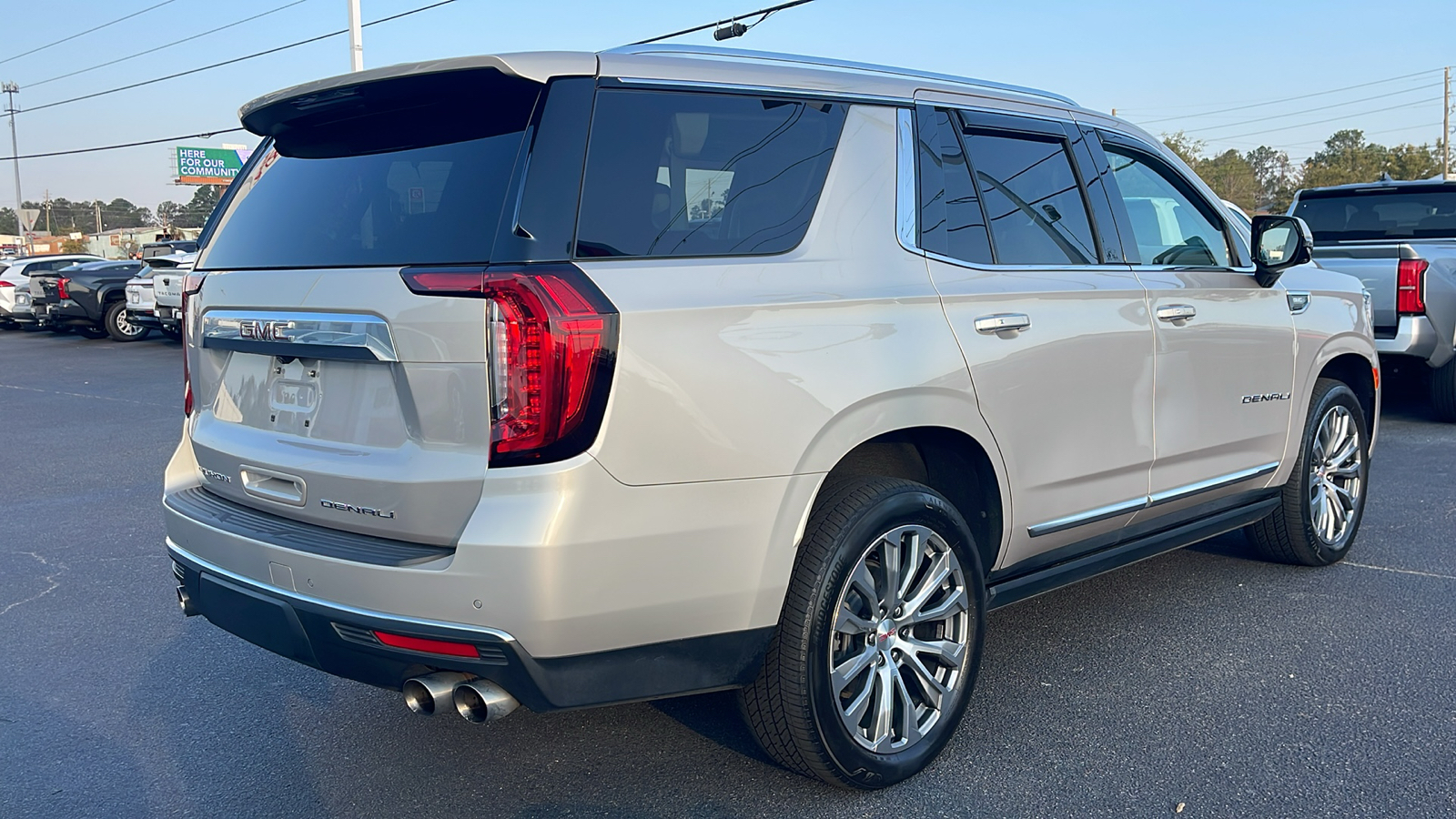 2021 GMC Yukon Denali 8