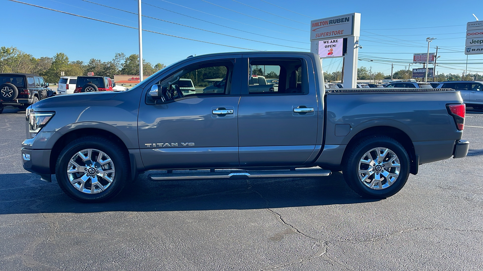 2020 Nissan Titan SL 5