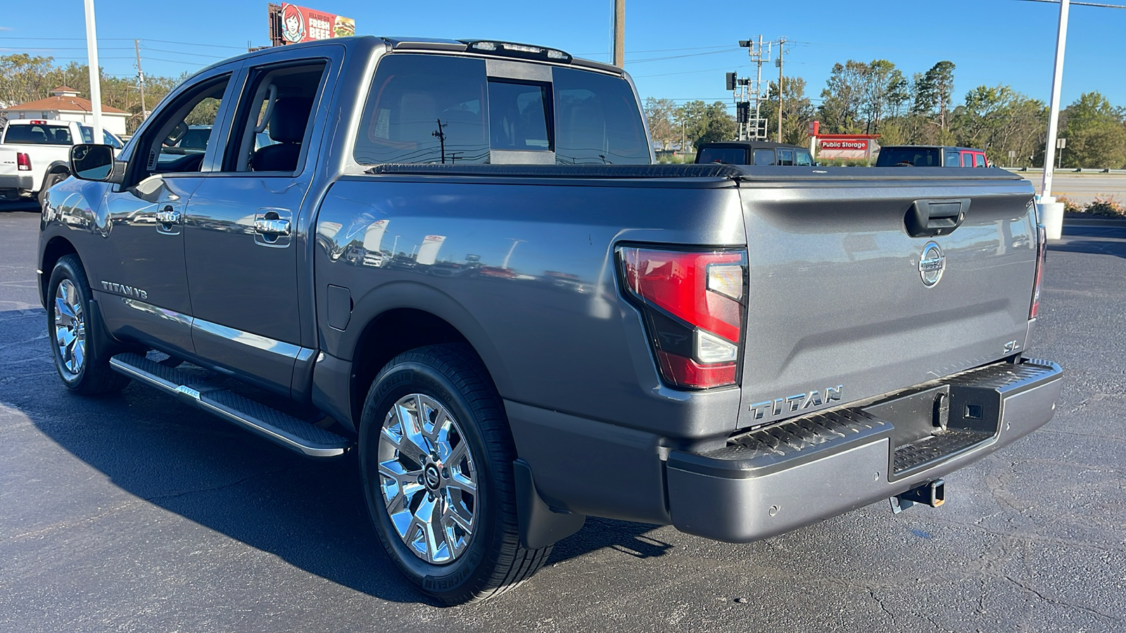 2020 Nissan Titan SL 6