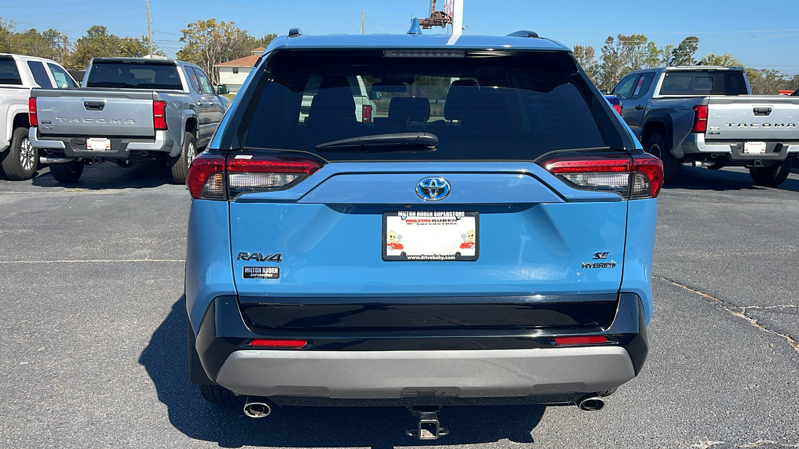 2023 Toyota RAV4 Hybrid SE 7