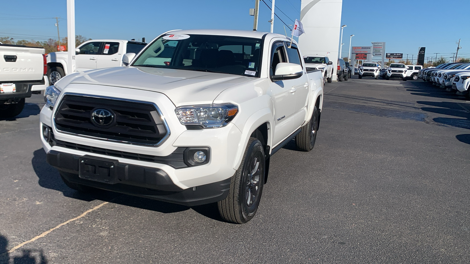 2022 Toyota Tacoma SR5 4