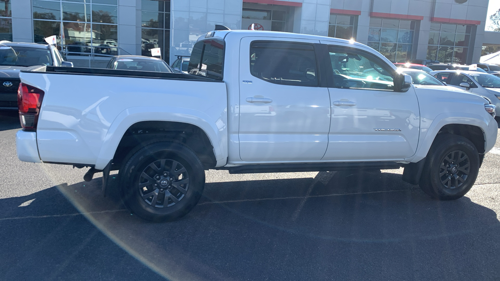 2022 Toyota Tacoma SR5 9