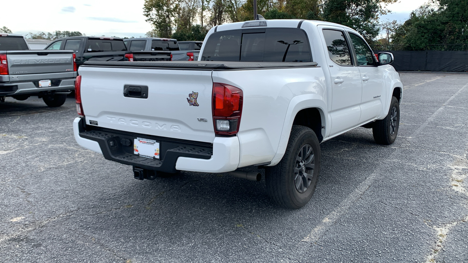 2023 Toyota Tacoma SR5 8