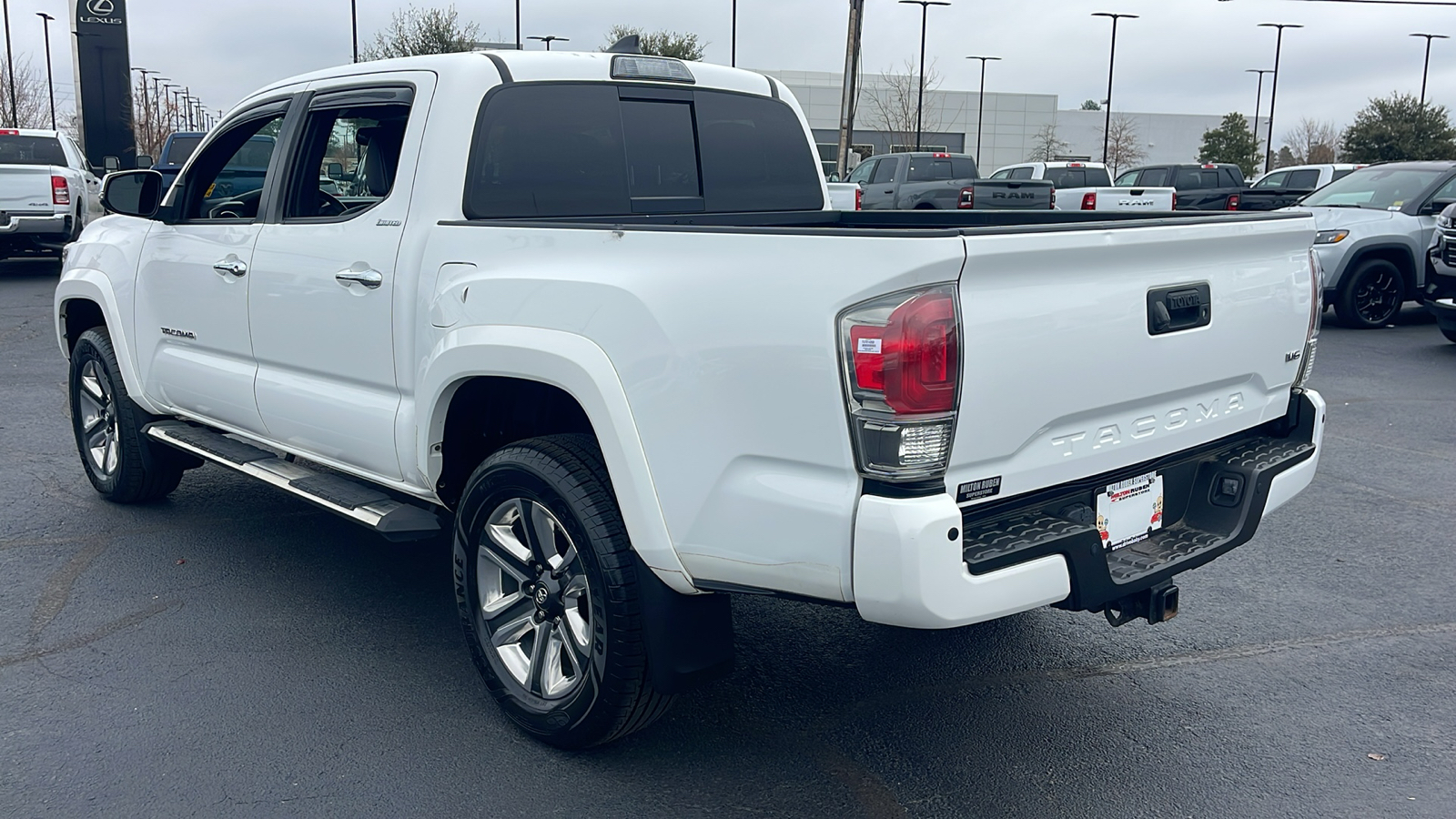 2018 Toyota Tacoma Limited 7