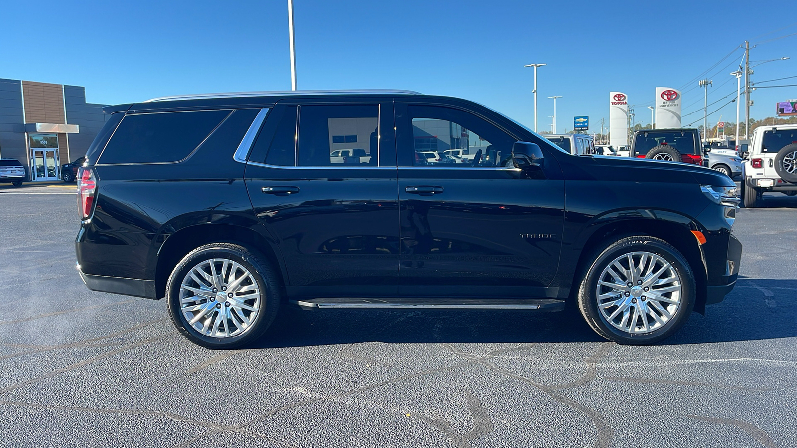 2023 Chevrolet Tahoe LT 9