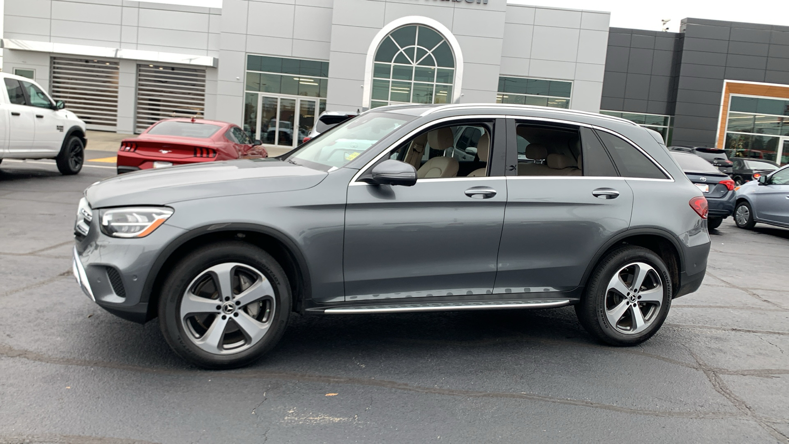 2021 Mercedes-Benz GLC GLC 300 5