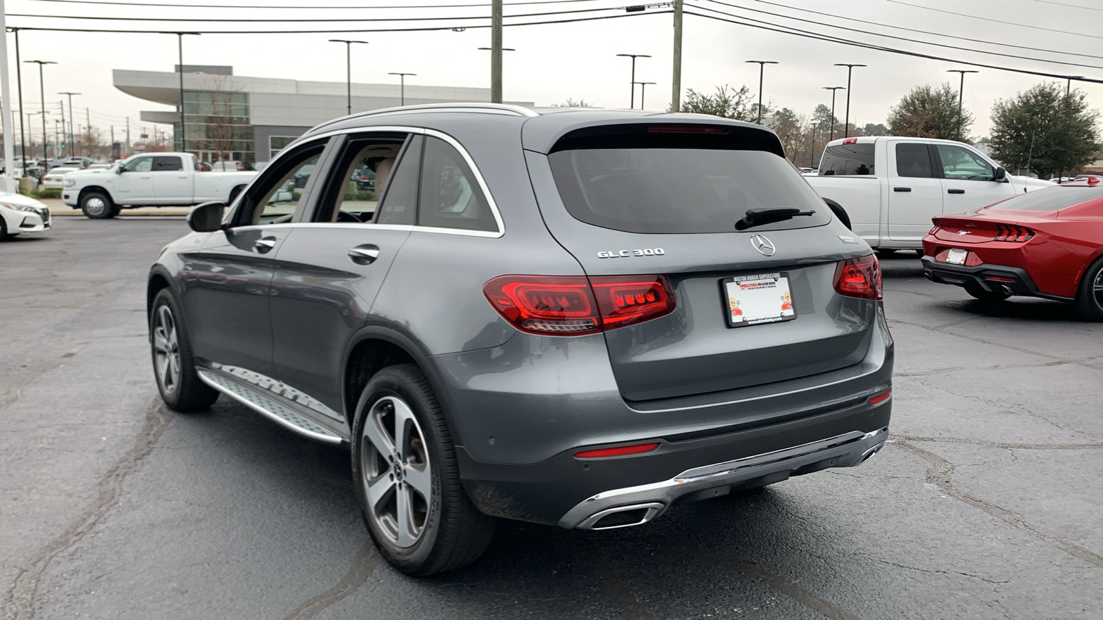 2021 Mercedes-Benz GLC GLC 300 6