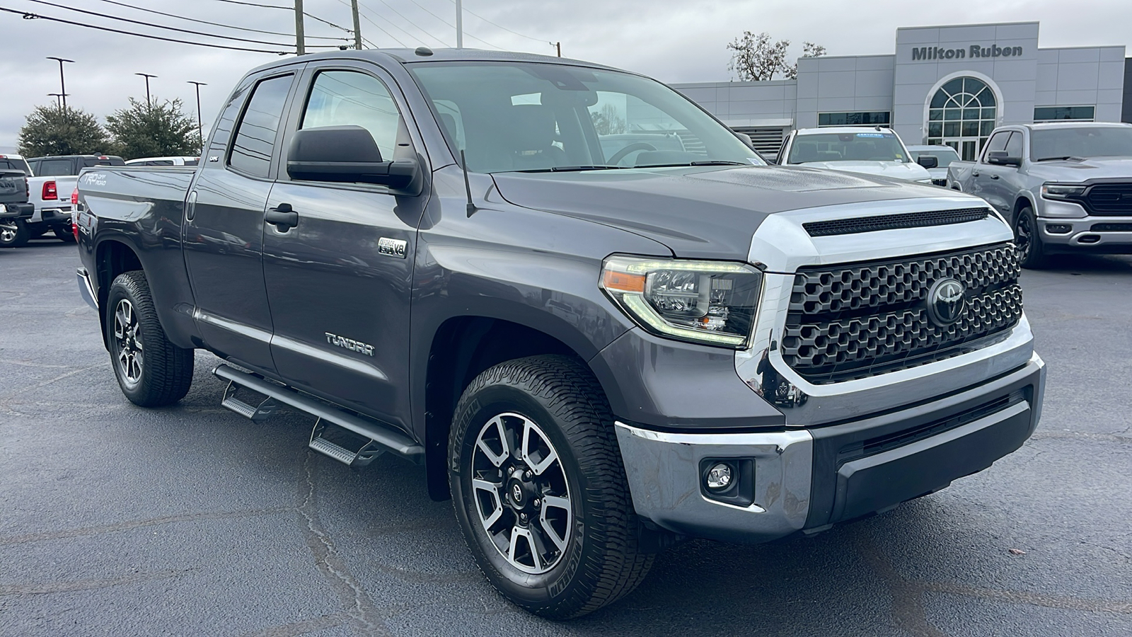 2018 Toyota Tundra SR5 2