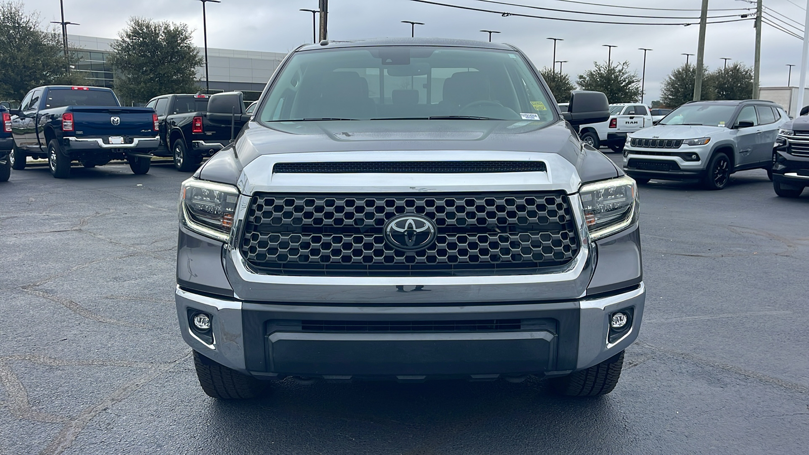 2018 Toyota Tundra SR5 3