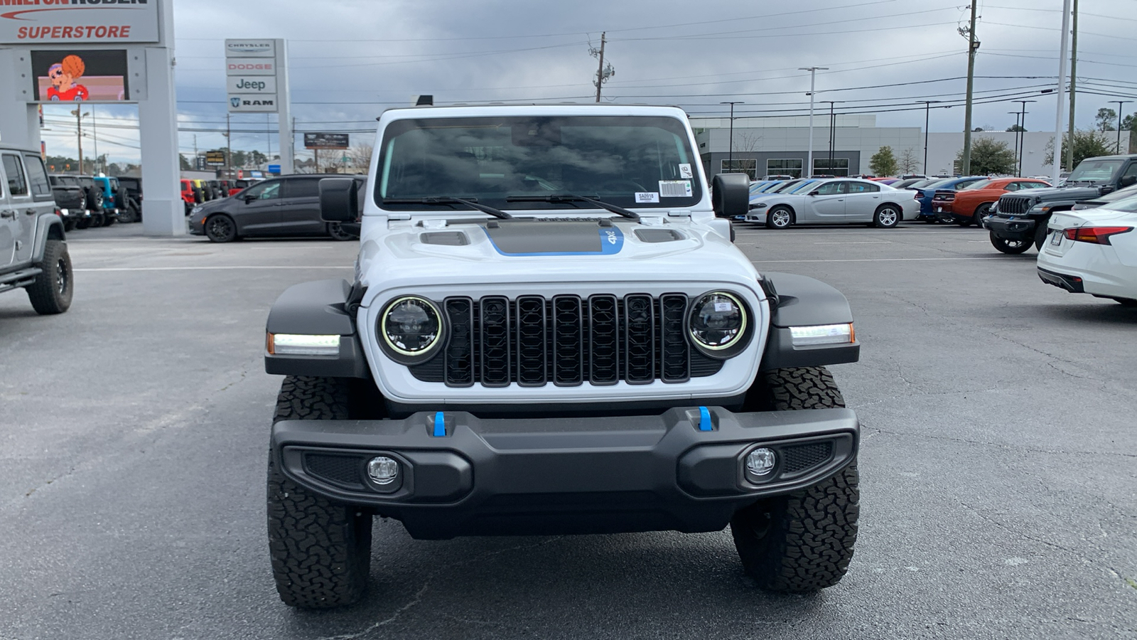 2024 Jeep Wrangler Rubicon 4xe 3