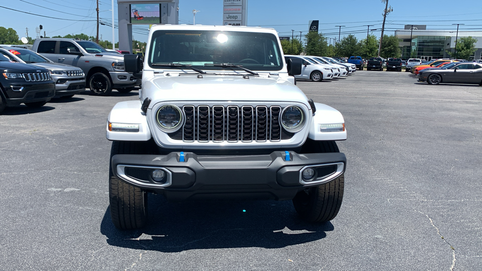 2024 Jeep Wrangler Sahara 4xe 3