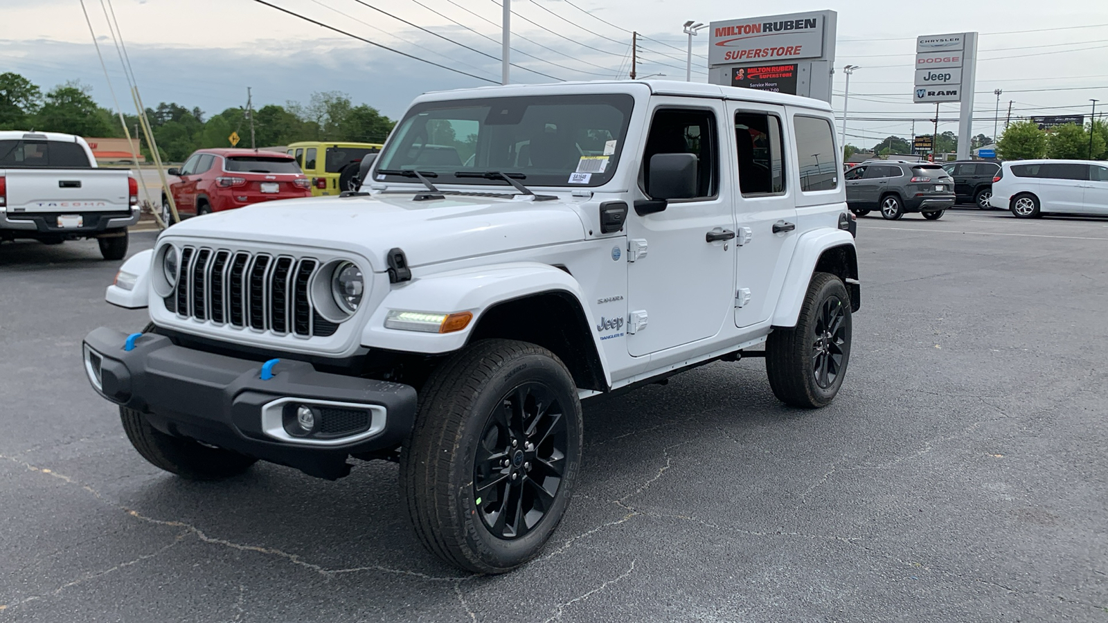 2024 Jeep Wrangler Sahara 4xe 4