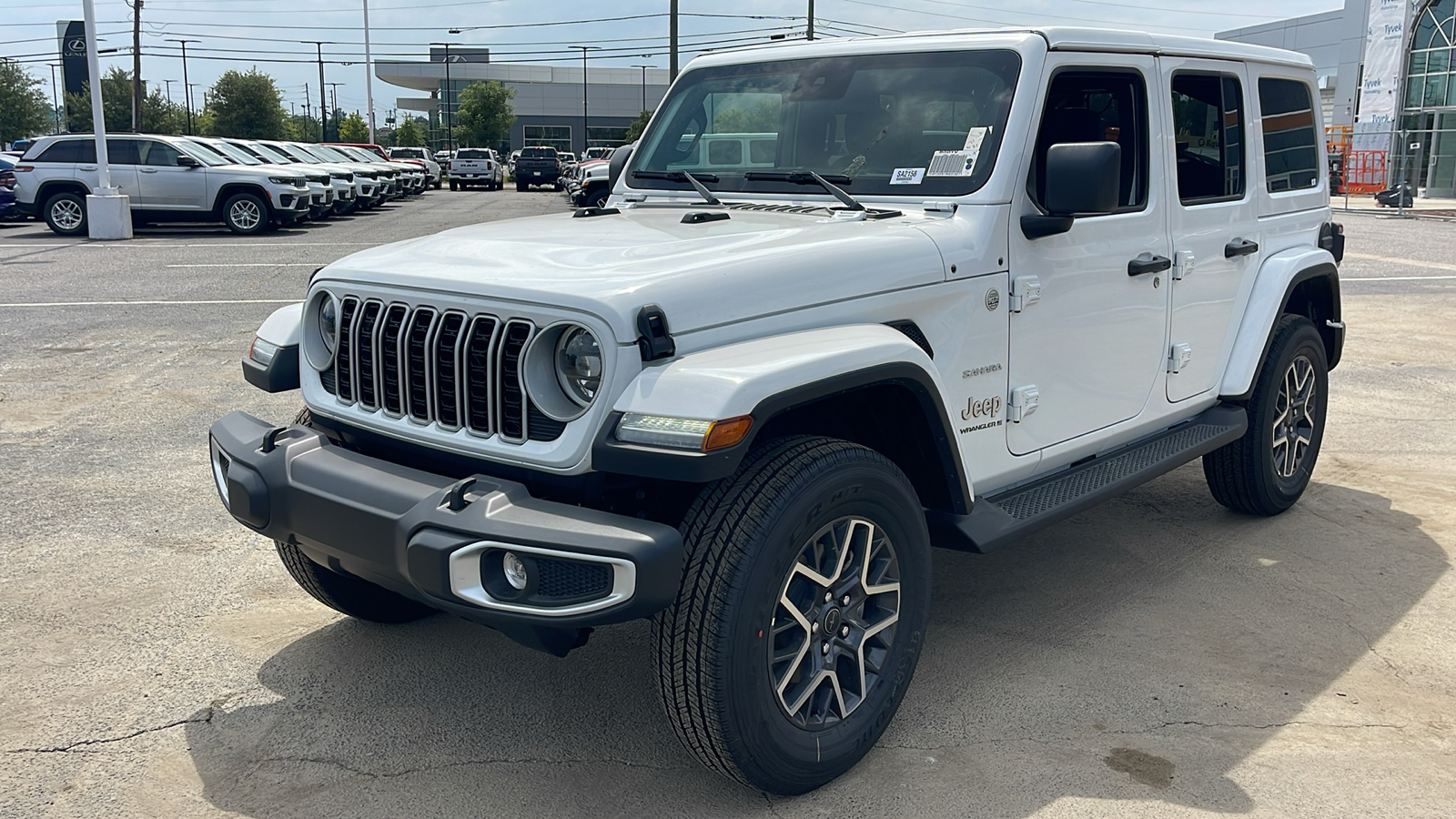 2024 Jeep Wrangler Sahara 5