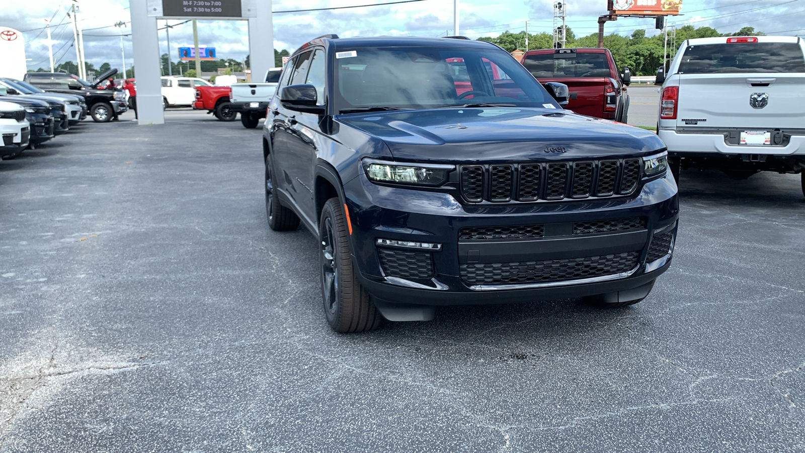 2024 Jeep Grand Cherokee L Limited 2