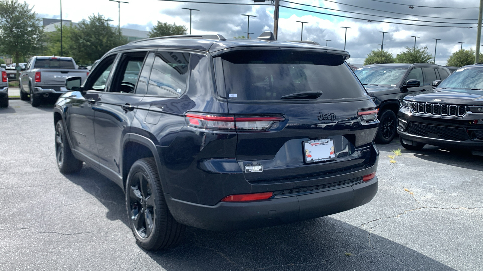 2024 Jeep Grand Cherokee L Limited 6