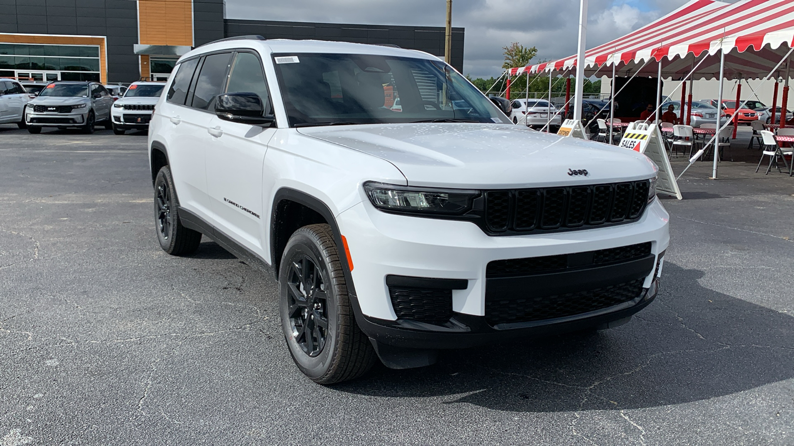 2024 Jeep Grand Cherokee L Altitude 2